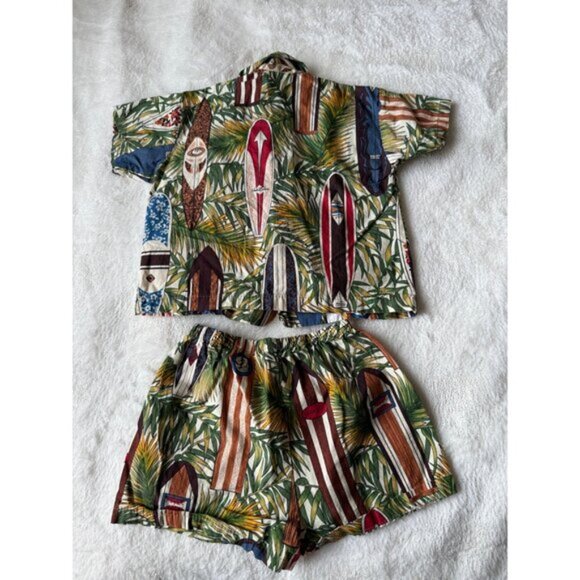 Surfing Hawaiian Shirt and Shorts Set - Picture 5 of 6
